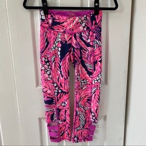 Lilly Pulitzer Luxletic navy pink cropped leggings size XS